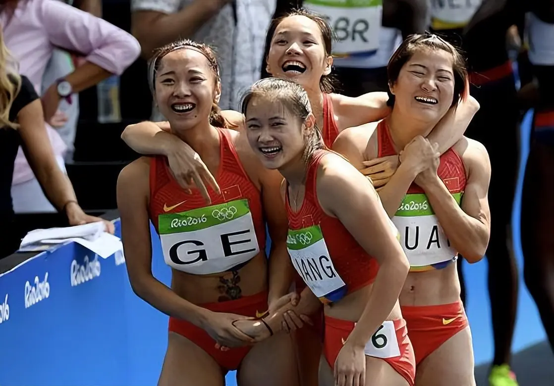 届世锦赛夺, 名运动员将, 人出战