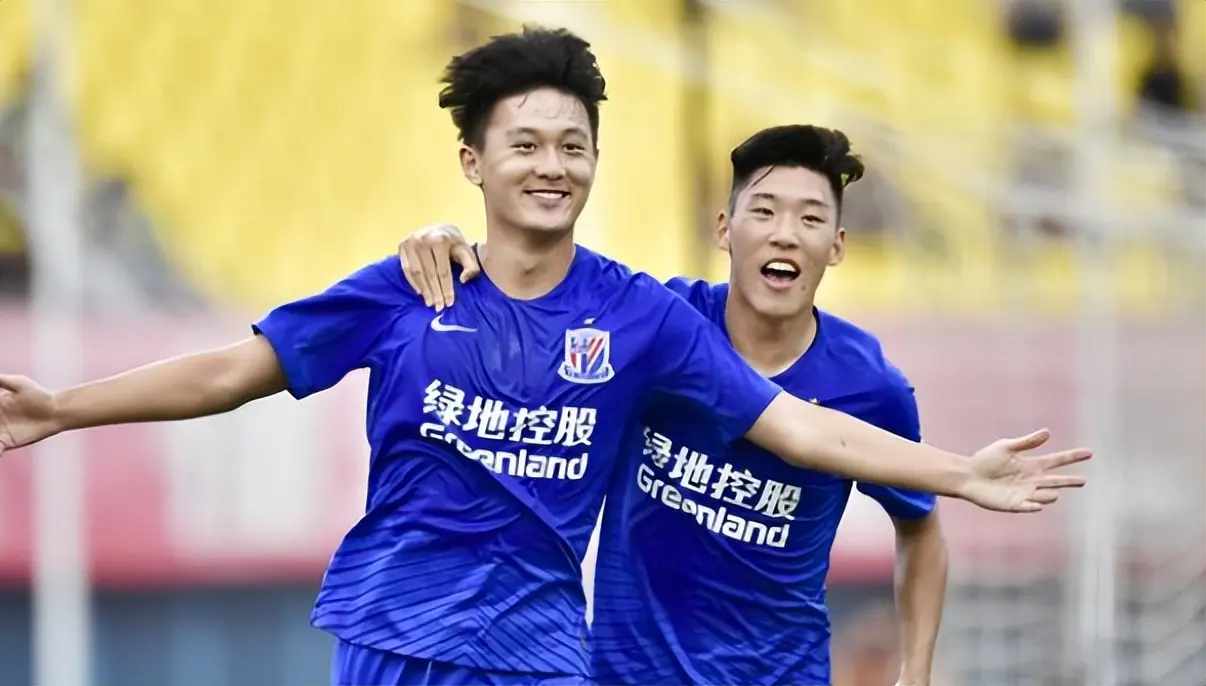 出任球队的, 取中超, 而陈晋一和