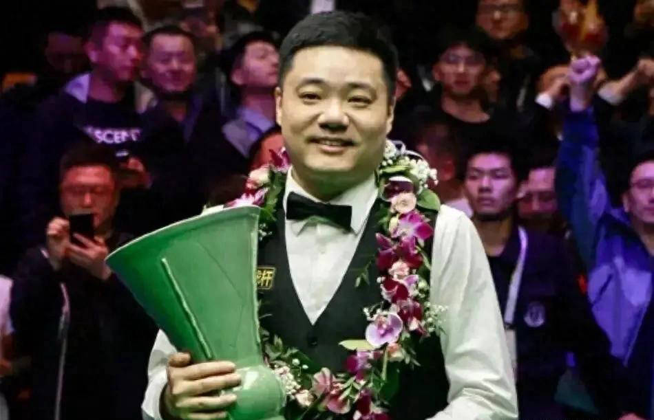 四轮的焦点, style